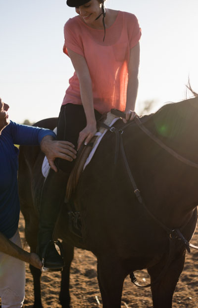 Escuela hípica (ES)